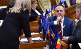 Vor mai fi plecări de la Pro Moldova