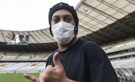 Ronaldinho a fost testat pozitiv la COVID19