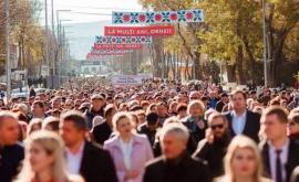 Hram la Orhei Nici vorbă de distanță socială 