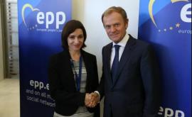 Sandu a avut o discuţie telefonică cu Tusk