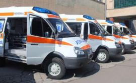 К середине декабря в Молдову доставят 45 новых машин скорой помощи