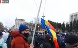 Усатый Я отказался от выступления на митинге изза присутствия людей причастных к краже миллиарда