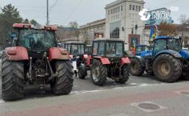 Agricultorii protestează în PMAN