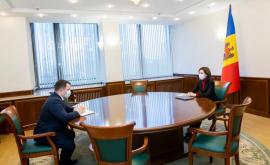  Санду провела встречу с руководителем СИБ Есауленко