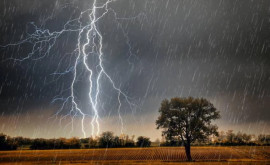 Prognoza meteo pentru 18 mai Ploi cu descărcări electrice pe întreg teritoriul țării