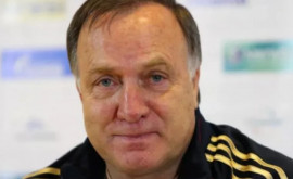 Dick Advocaat şia încheiat cariera de antrenor la Feyenoord întro notă de învingător