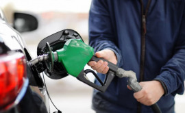 O reţea de benzinării din ţară a scumpit carburanţii