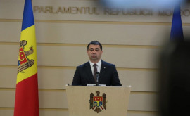 Pascaru Democrația din RMoldova este din nou în pericol 