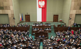 Парламент Польши поддержал введение режима ЧП на границе с Беларусью