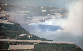 Lava vulcanului Cumbre Vieja a înaintat pe o suprafaţă de 10 hectare în ocean