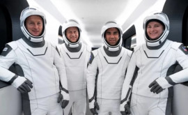 NASA a amînat lansarea unei rachete SpaceX ce urma să transporte patru astronauţi spre ISS din motive medicale