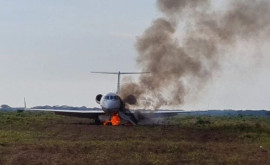 Peste 100 de kilograme de droguri găsite întrun avion