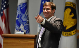 Mark Esper fost secretar al Apărării dă în judecată Pentagonul pentru blocarea unei părţi a memoriilor sale