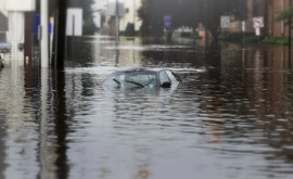 Cât au costat cele mai grave 10 dezastre climatice din acest an