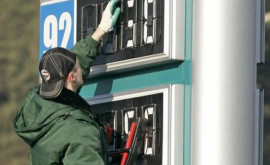 Benzina și motorina în Moldova se scumpesc din nou 