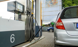 Carburanții în Moldova vor continua să se scumpească și în acest weekend