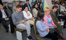 Oamenii de artă au discutat problemele cu care se confruntă autorii din R Moldova