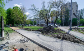 В Кишиневе завершается благоустройство еще одного минисквера