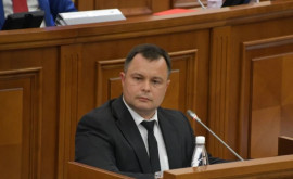 Парламент проголосовал за отставку директора СИБ