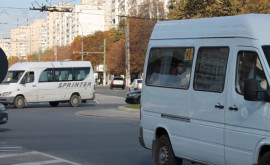 Care vor fi prețurile călătoriilor cu microbuzul în Capitală și suburbii