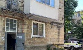 Un obuz a explodat intrun apartament din capitală