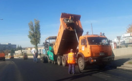 В столице продолжается ремонт дорог 