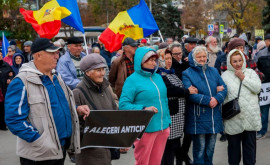 În raioanele țării continuă protestele împotriva guvernării