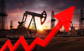 Нефть дорожает