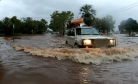 На юговостоке Австралии после сильного наводнения вновь затопило города