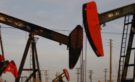 Petrolul se scumpește ce a cauzat creșterea prețurilor mondiale