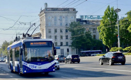 Cine are dreptul să circule pe benzile dedicate transportului public