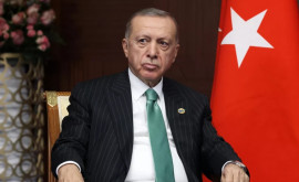 Erdogan a pus sub semnul întrebării calificarea lui Macron