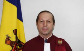 Judecător la Curtea Supremă de Justiție Mam gîndit mult dacă face să rămîn sau nu