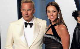 Kevin Costner divorțează 