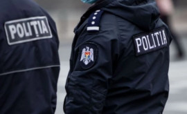 Doi polițiști din Anenii Noi agresați în trafic