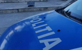 Caz revoltător Copil de 7 ani trimis de tatăl său săi parcheze mașina