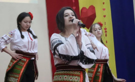 Elevii din capitală au participat la un concurs de interpretare vocală