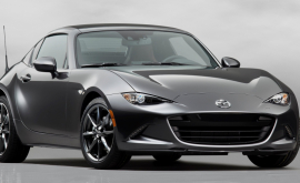 Mazda MX5 cu hardtop retractabil este disponibilă pentru comenzi in Moldova