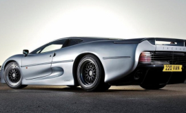 Cel mai rapid Jaguar din lume XJ220 primeste anvelope Bridgestone