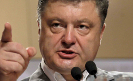 Порошенко призвал НАТО противостоять кибератакам 