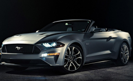 Ford Mustang Convertible facelift primele imagini