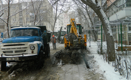 Более 40 аварий на водопроводе были устранены в выходные дни