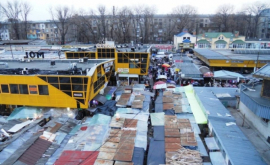 Ce au găsit oamenii legii întrun depozit clandestin de lîngă Piața Centrală VIDEO