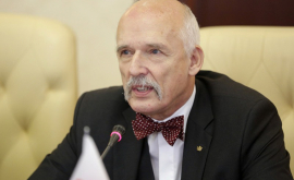 Eurodeputatul polonez care a susţinut că femeile trebuie plătite mai puţin suspendat