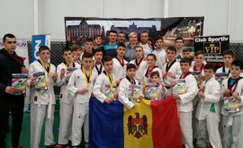 Sportivii moldovenii sau ales cu 14 medalii la VIP Open Iași FOTO