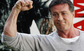 Sylvester Stallone a dat în judecată Warner Bros