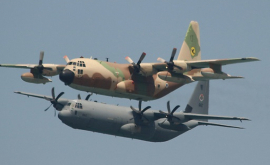 Coliziune uşoară între avioane militare de gabarit mare în timpul unui miting aviatic 