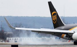 Un avion a ieşit de pe pistă pe un aeroport din SUA FOTO