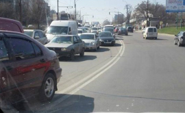 InfoTrafic Capitala se sufocă în ambuteiaje 