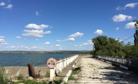Atenție la scăldat Întrun lac de lîngă Chișinău a fost depistată o bacterie